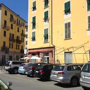 https://guest-house-le-tre-spezie.hotelitalianriviera.com