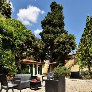 https://sun-house-florence.it-tuscanyhotel.com